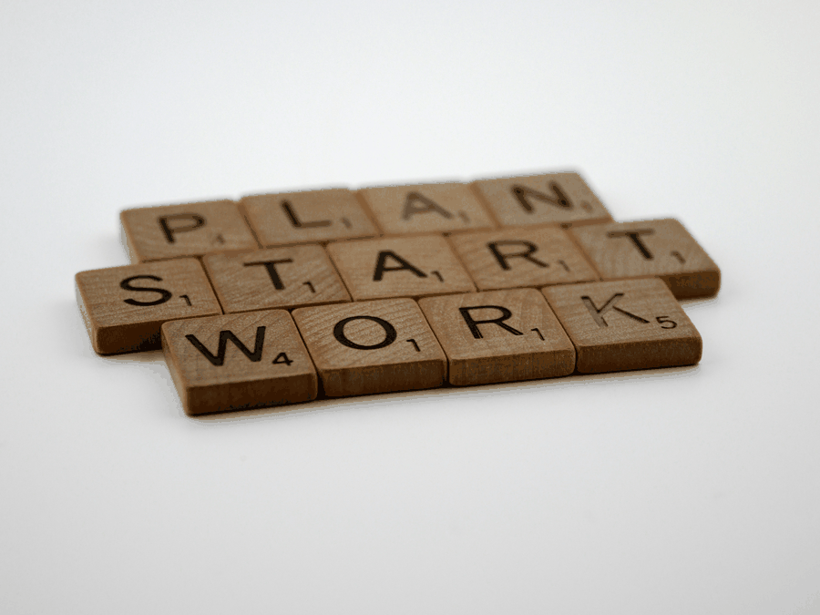 performance metrics, financial review, positive outcomes, liquidity charts, amber dashboard